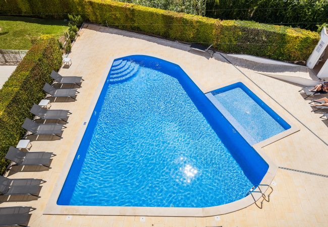 Apartamento em Albufeira - Apt. Duplex OCV - 5min Praia Apartamento em Albufeira - Apt. Duplex OCV - 5min Praia