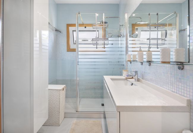 Apartamento em Albufeira - Apt. Duplex OCV - 5min Praia Apartamento em Albufeira - Apt. Duplex OCV - 5min Praia