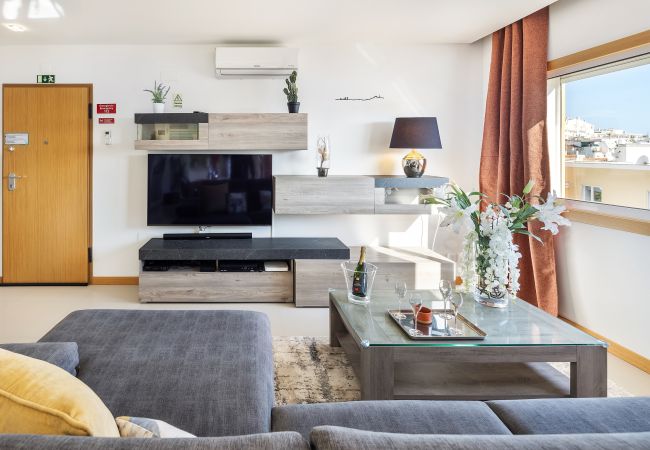 Apartamento em Albufeira - Apt. Duplex OCV - 5min Praia Apartamento em Albufeira - Apt. Duplex OCV - 5min Praia