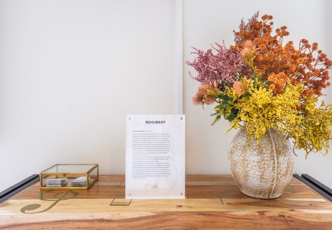 Quarto em Lisboa - BAIRRO ALTO MUSIC GUEST HOUSE BACH Quarto em Lisboa - BAIRRO ALTO MUSIC GUEST HOUSE BACH