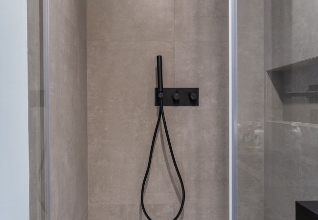 Quarto em Lisboa - BAIRRO ALTO MUSIC GUEST HOUSE BEETHOVEN Quarto em Lisboa - BAIRRO ALTO MUSIC GUEST HOUSE BEETHOVEN