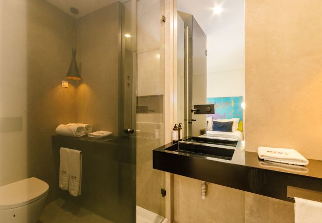 Quarto em Lisboa - BAIRRO ALTO MUSIC GUEST HOUSE BEETHOVEN Quarto em Lisboa - BAIRRO ALTO MUSIC GUEST HOUSE BEETHOVEN