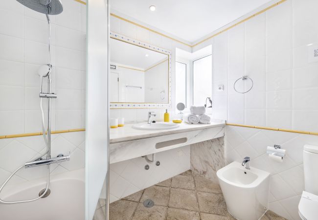 Apartamento em Albufeira - Vista Portuguesa OCV - Complexo c/ vista mar Apartamento em Albufeira - Vista Portuguesa OCV - Complexo c/ vista mar