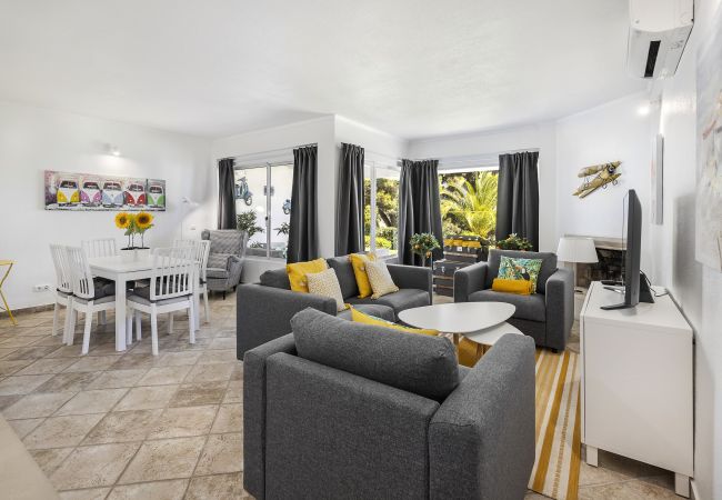 Apartamento em Albufeira - Vista Portuguesa OCV - Complexo c/ vista mar Apartamento em Albufeira - Vista Portuguesa OCV - Complexo c/ vista mar