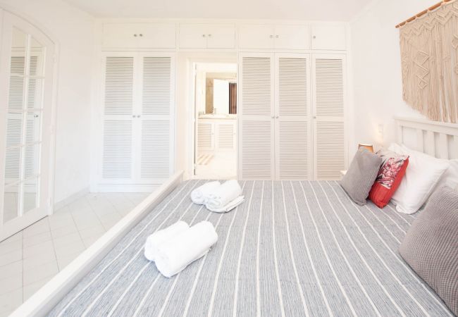 Apartamento em Albufeira - Windmill OCV - Piscina e perto do Centro Apartamento em Albufeira - Windmill OCV - Piscina e perto do Centro