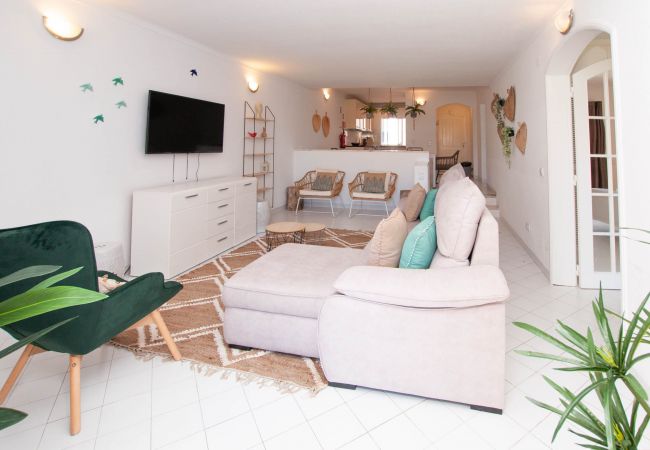 Apartamento em Albufeira - Windmill OCV - Piscina e perto do Centro Apartamento em Albufeira - Windmill OCV - Piscina e perto do Centro