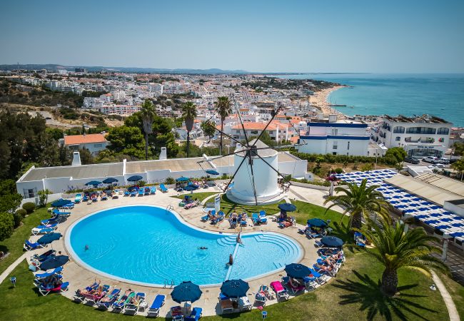 Apartamento em Albufeira - Windmill OCV - Piscina e perto do Centro