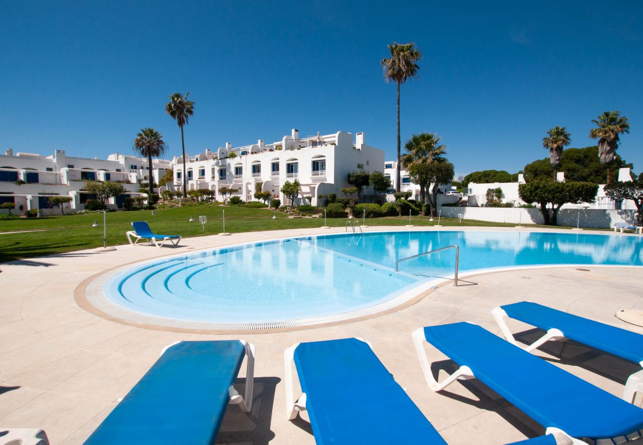 Apartamento em Albufeira - Windmill OCV - Piscina e perto do Centro