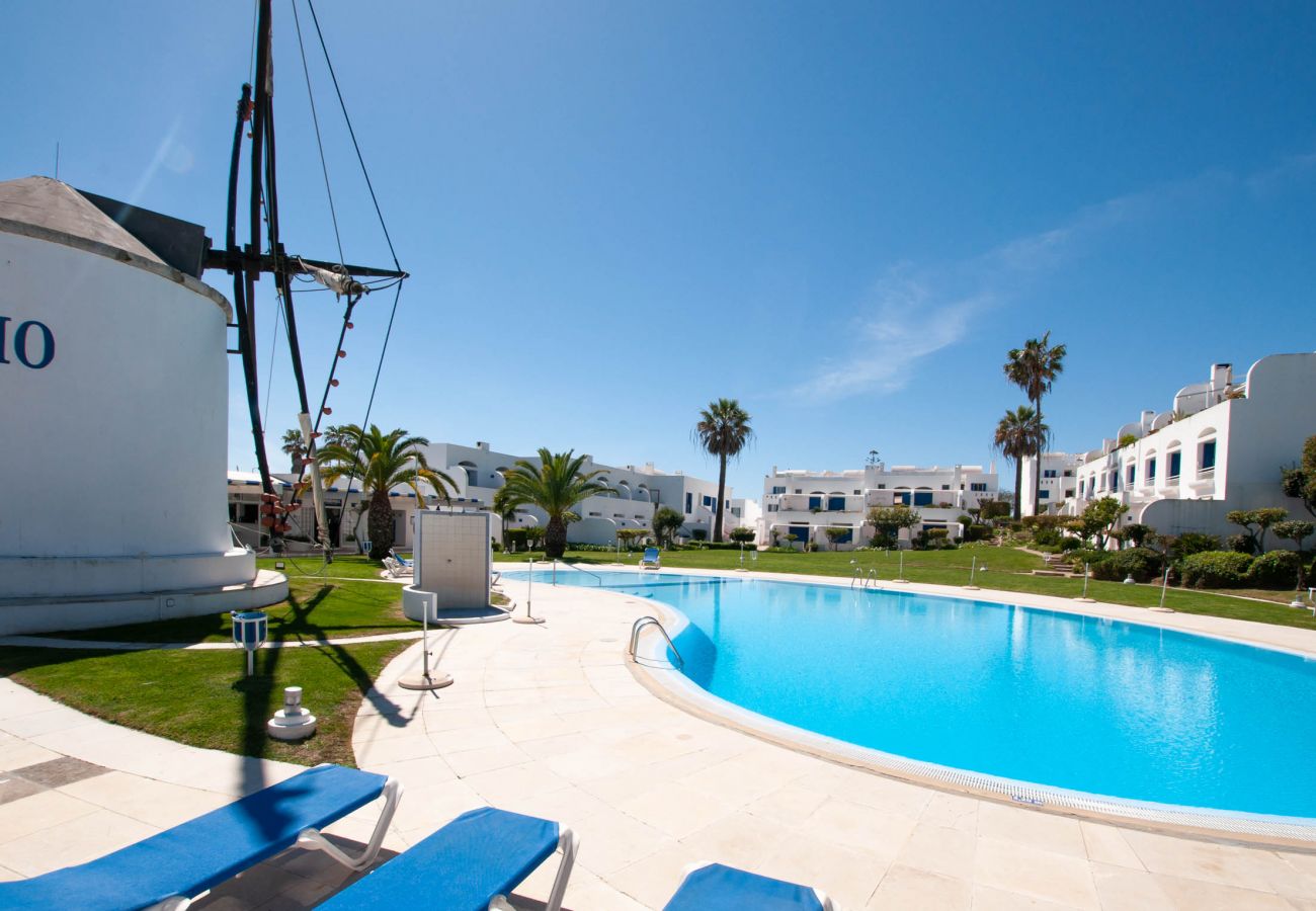 Apartamento em Albufeira - Windmill OCV - Piscina e perto do Centro