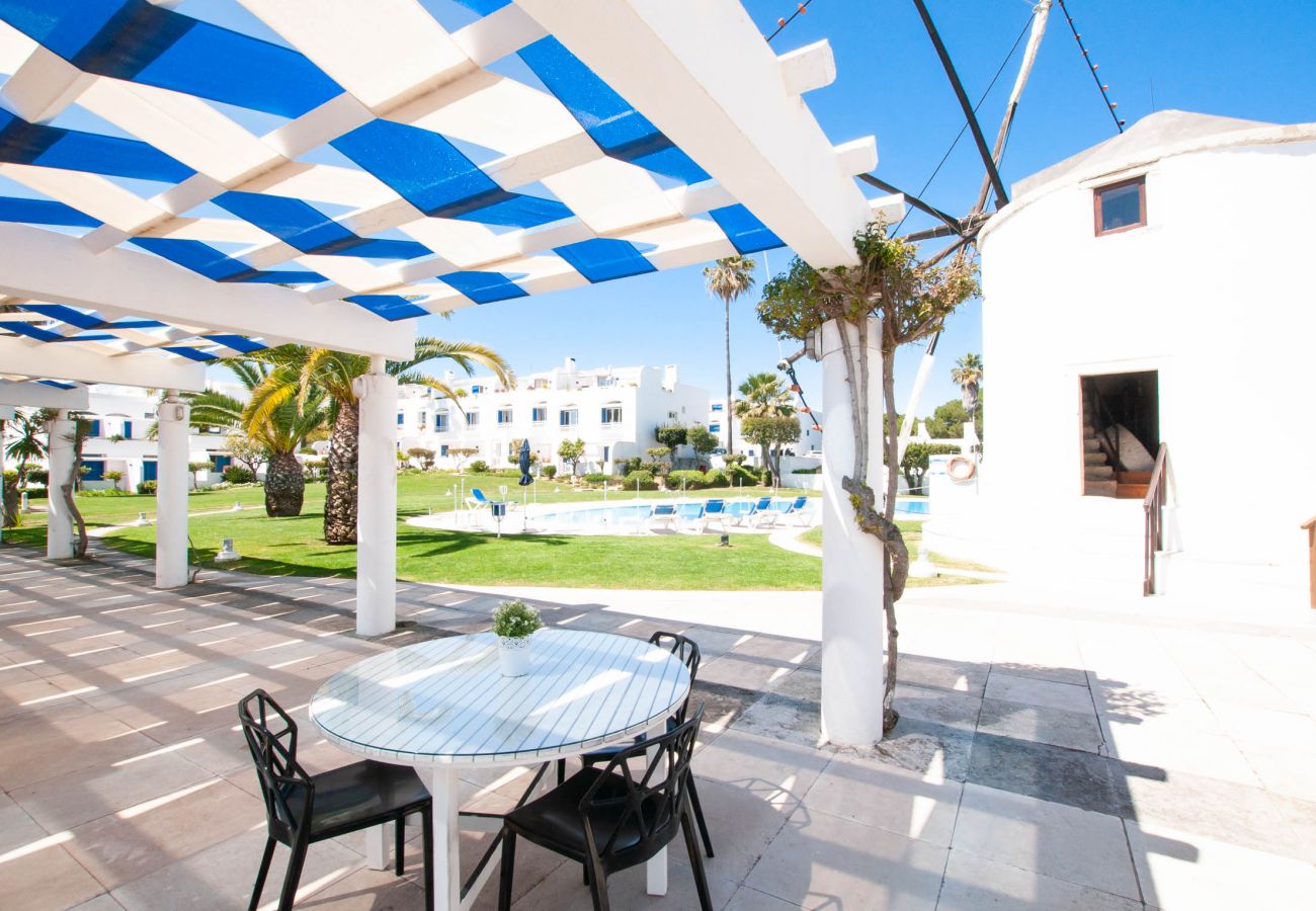 Apartamento em Albufeira - Windmill OCV - Piscina e perto do Centro