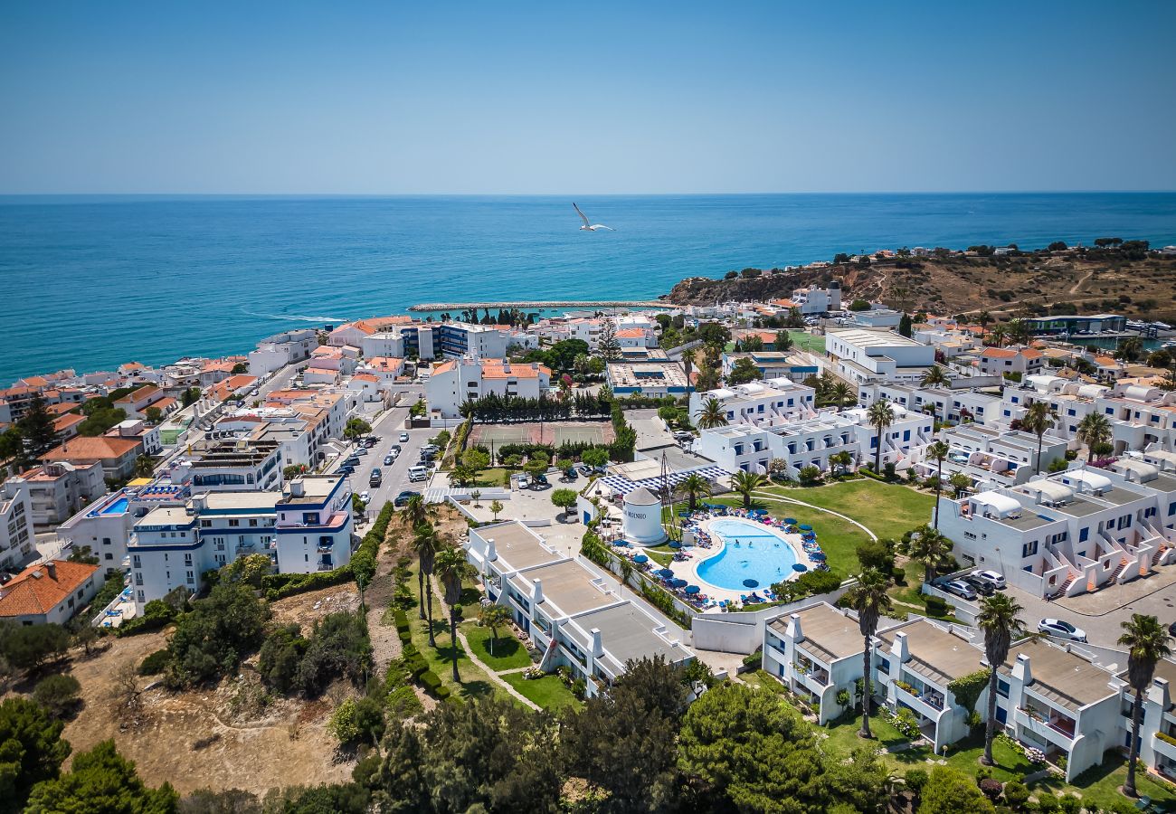 Apartamento em Albufeira - Windmill OCV - Piscina e perto do Centro