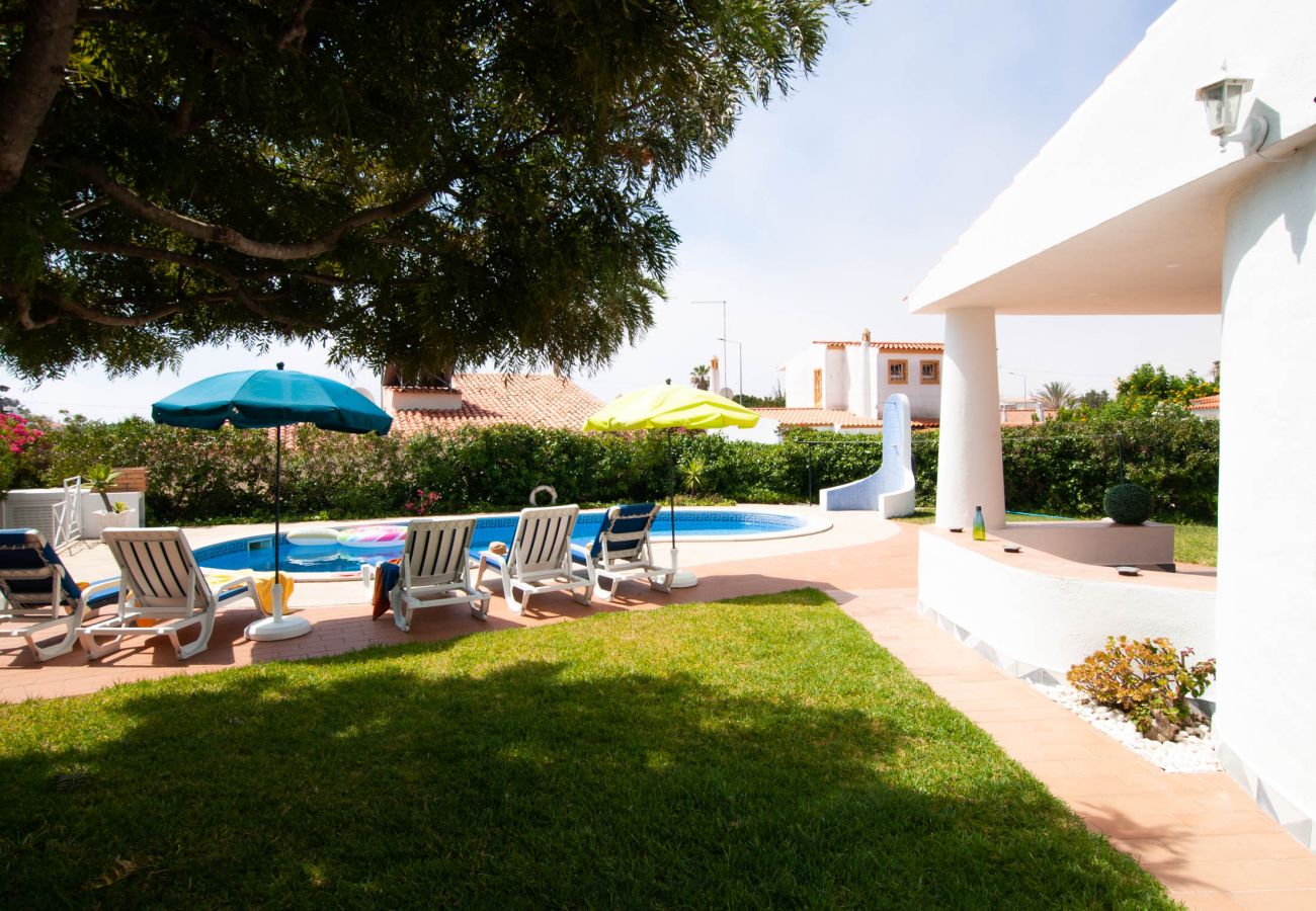 Villa em Albufeira - Villa 7 - Piscina privada perto da Oura