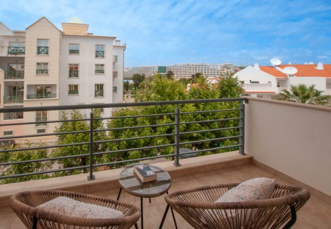 Apartamento em Albufeira -  Almond Apartment Ocv - Piscina & Garagem Apartamento em Albufeira -  Almond Apartment Ocv - Piscina & Garagem