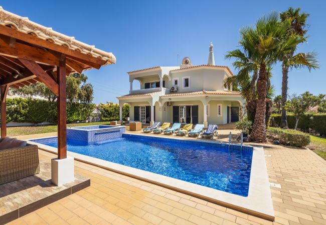 Villa em Albufeira - Villa Cambria by OCvillas 