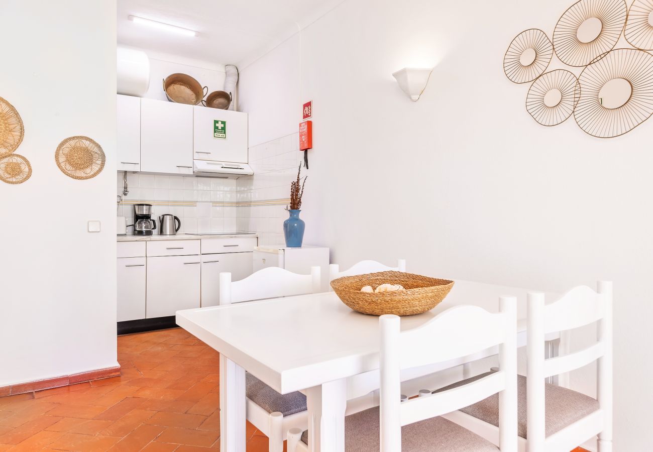 Apartamento em Albufeira - Apt Cacto OCV - Piscina e Estacionamento
