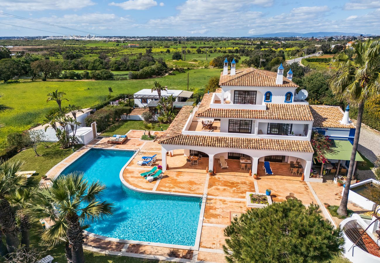 Apartamento em Albufeira - Apt Cacto OCV - Piscina e Estacionamento
