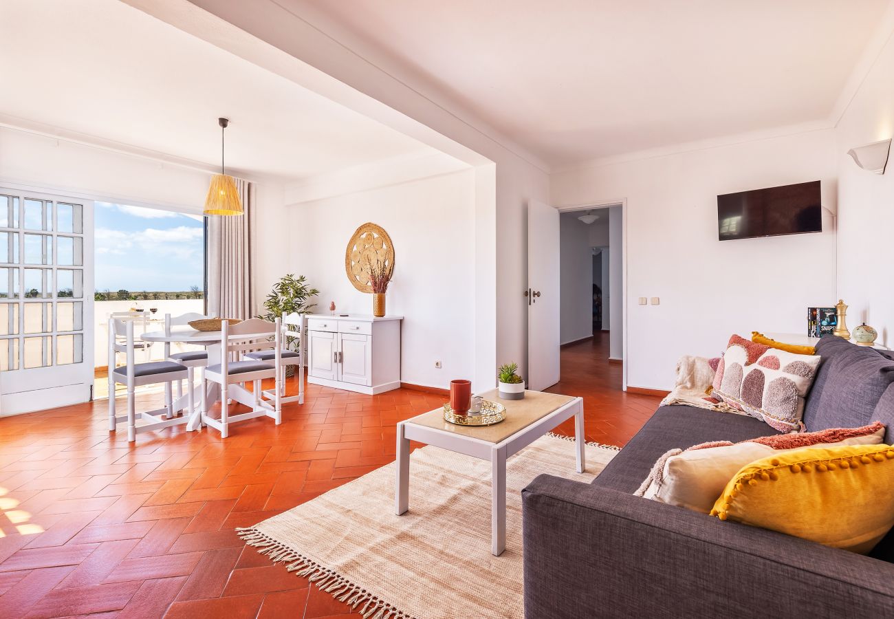 Apartamento em Albufeira - Apt Flor de Lis OCV - Piscina e Estacionamento