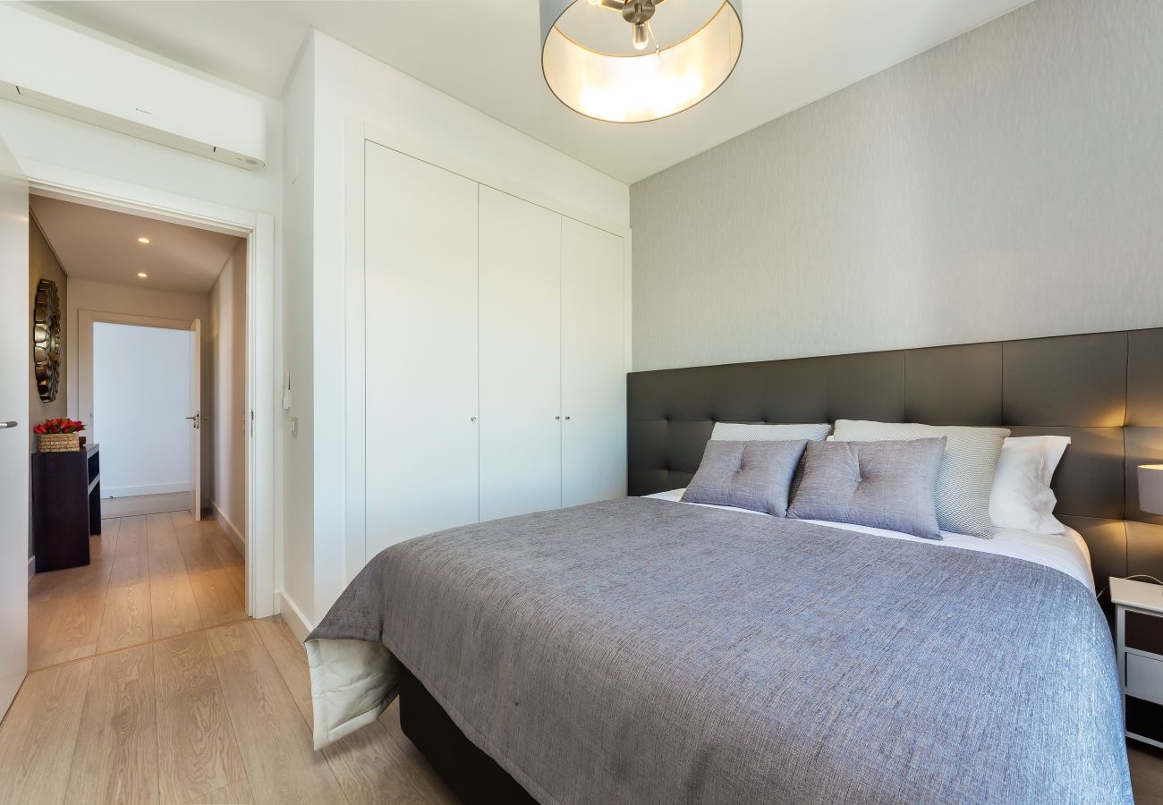 Apartamento em Albufeira - Apt. Deluxe OCV - Piscina & Vista sobre Albufeira