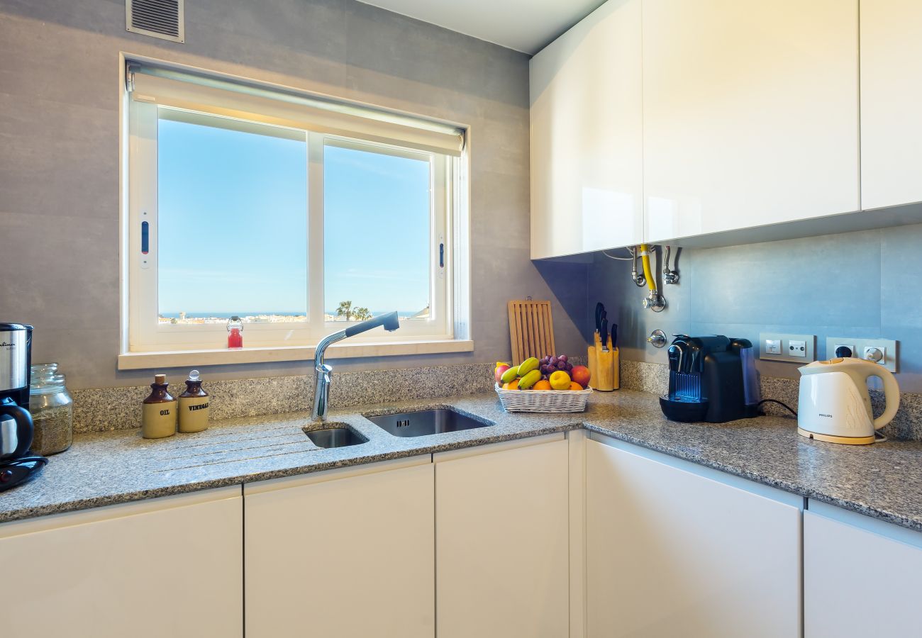 Apartamento em Albufeira - Apt. Deluxe OCV - Piscina & Vista sobre Albufeira