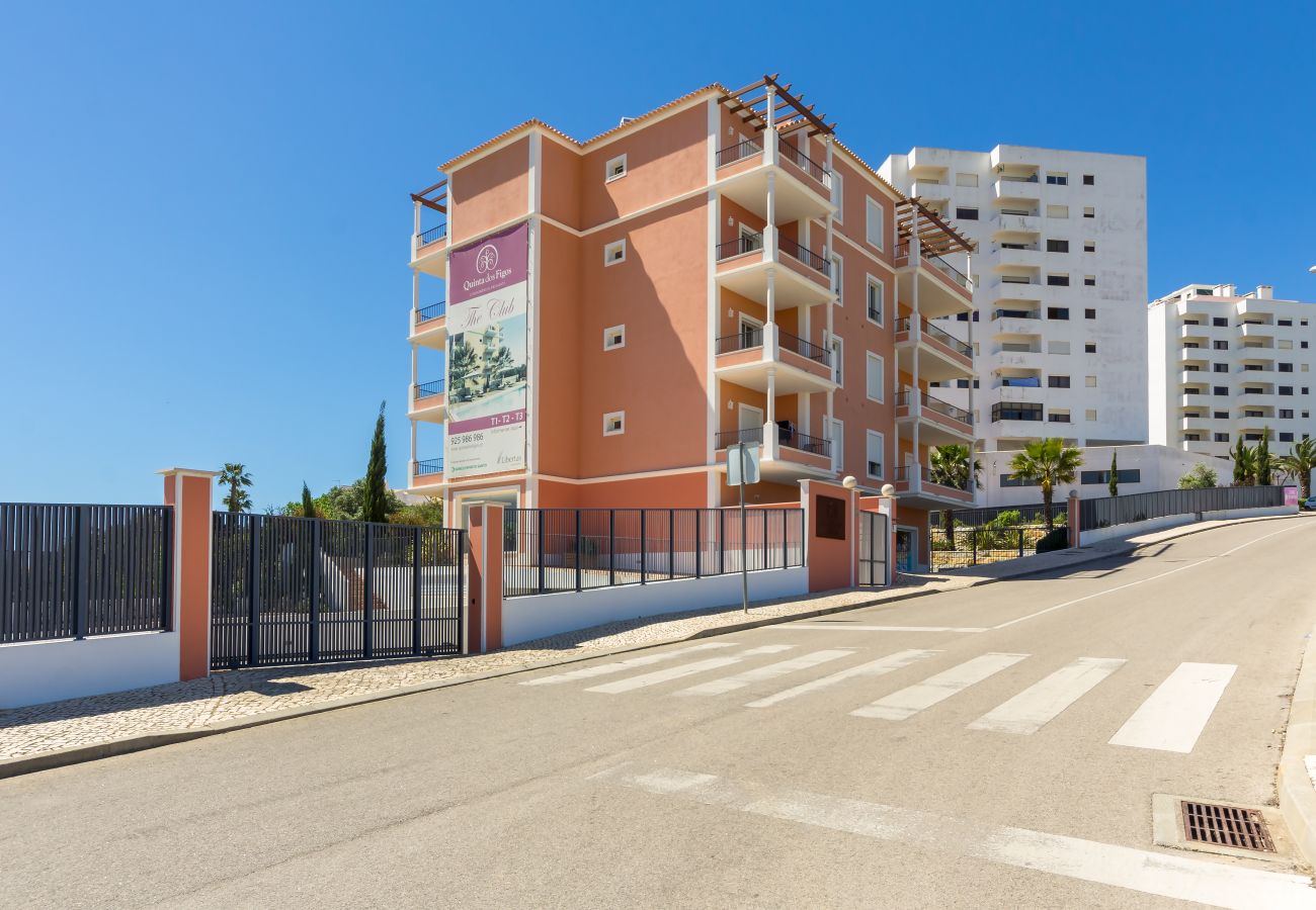 Apartamento em Albufeira - Apt. Deluxe OCV - Piscina & Vista sobre Albufeira