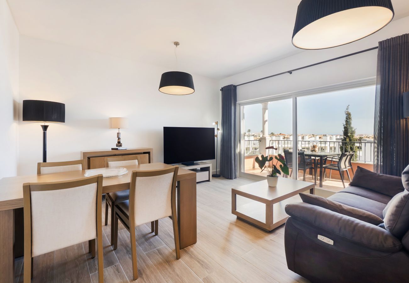 Apartamento em Albufeira - Apt. Deluxe OCV - Piscina & Vista sobre Albufeira