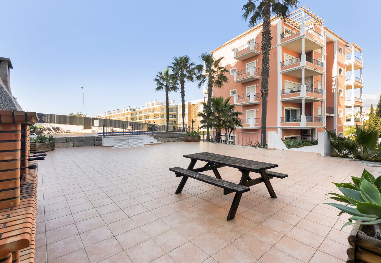 Apartamento em Albufeira - Apt. Deluxe OCV - Piscina & Vista sobre Albufeira