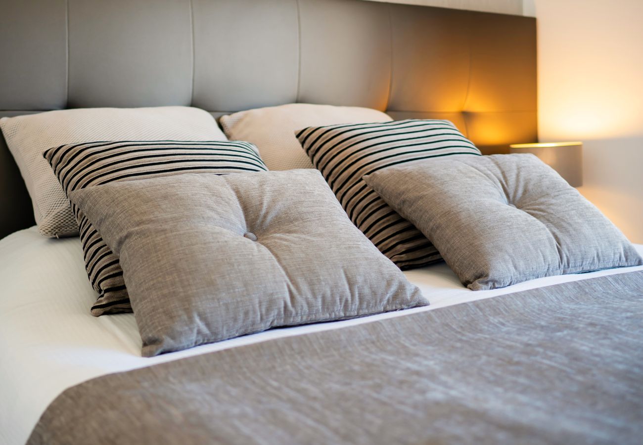 Apartamento em Albufeira - Apt. Deluxe OCV - Piscina & Vista sobre Albufeira