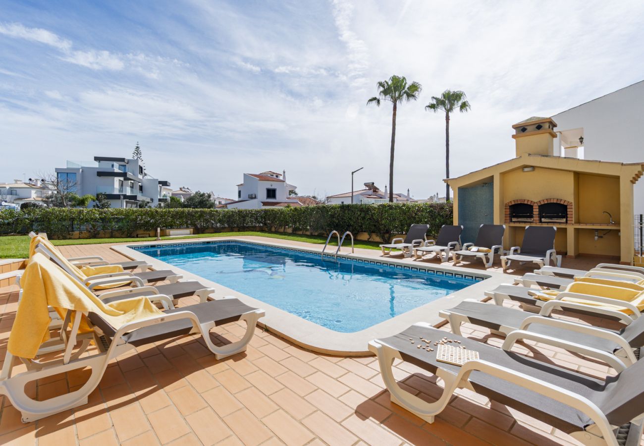 Villa em Albufeira - Casa da Praia - 5 minutos a pé Praia