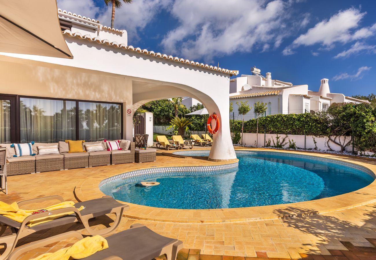Villa em Albufeira - Villa Coral OCV - Privada c/ piscina Praia S. Rafael