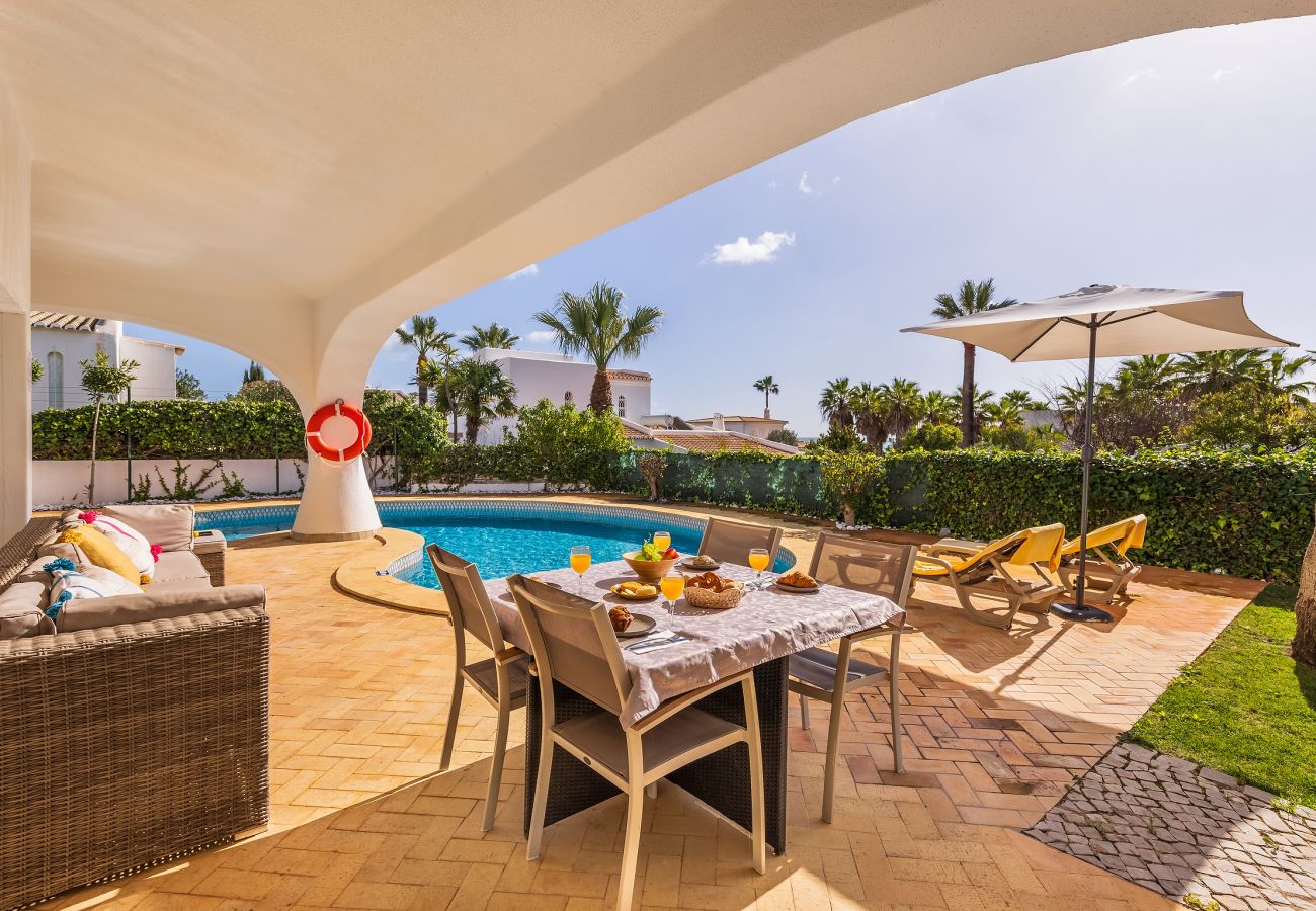 Villa em Albufeira - Villa Coral OCV - Privada c/ piscina Praia S. Rafael