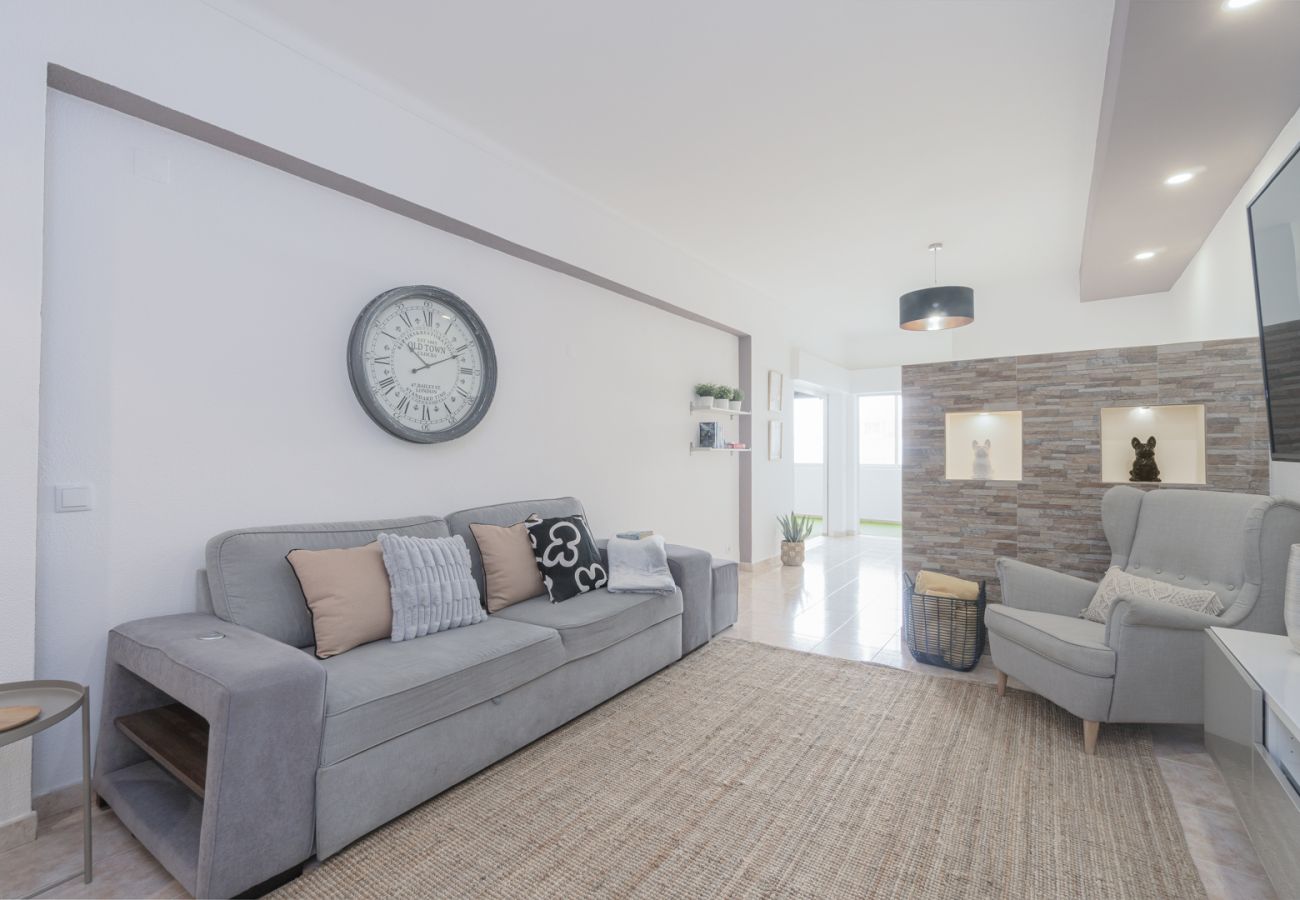 Apartamento em Albufeira - Central Apartment - Piscina no Rooftop