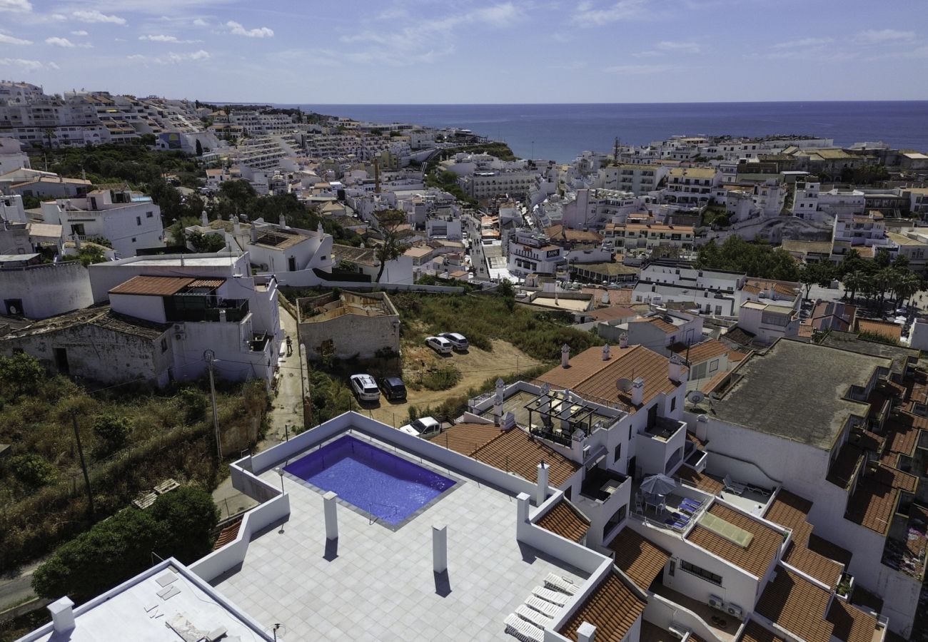 Apartamento em Albufeira - Central Apartment - Piscina no Rooftop