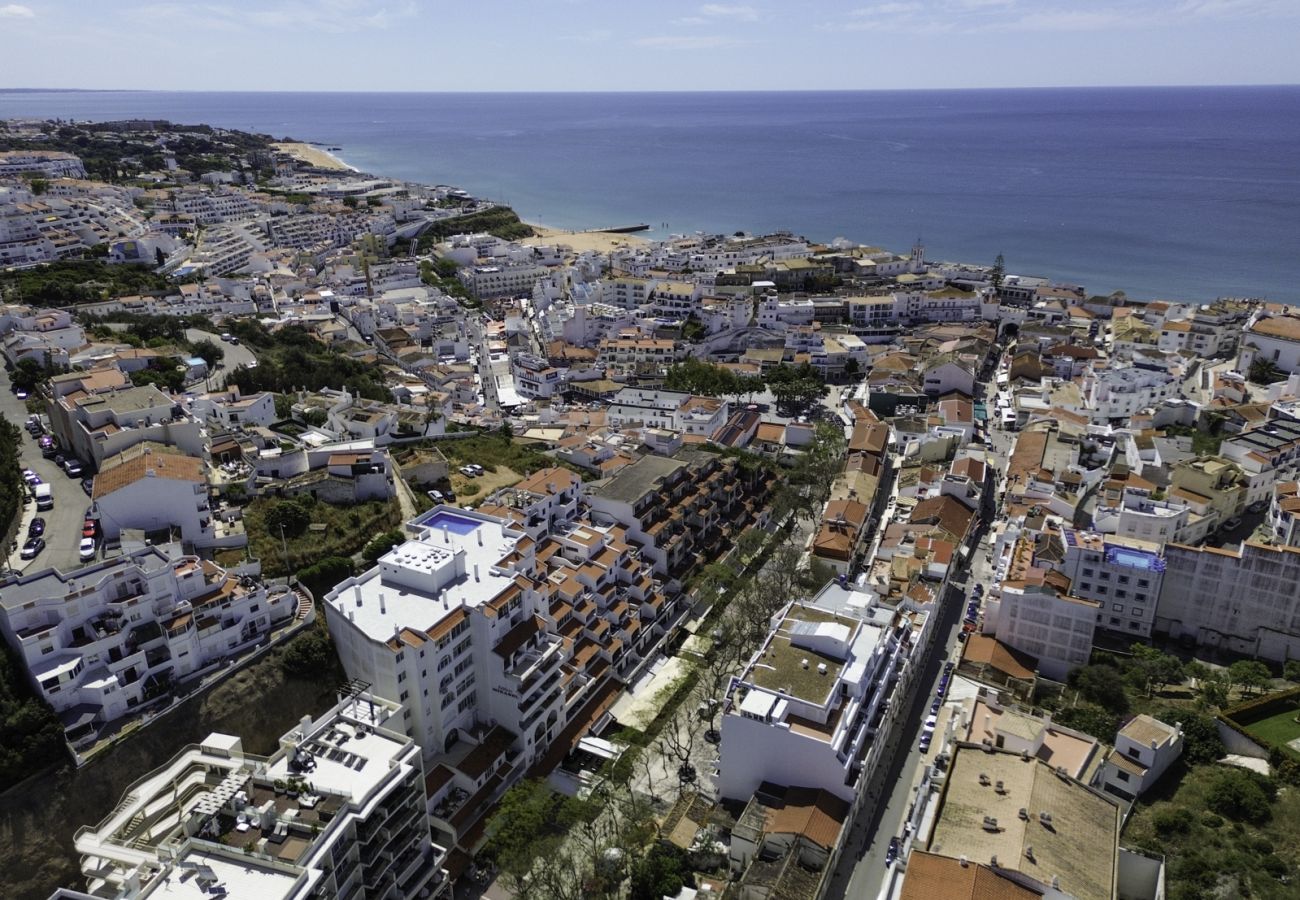 Apartamento em Albufeira - Central Apartment - Piscina no Rooftop