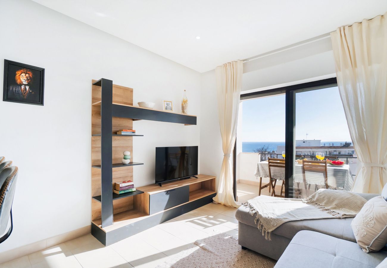 Apartamento em Albufeira - Boat Apt OCV - 100 metros praia, com piscina