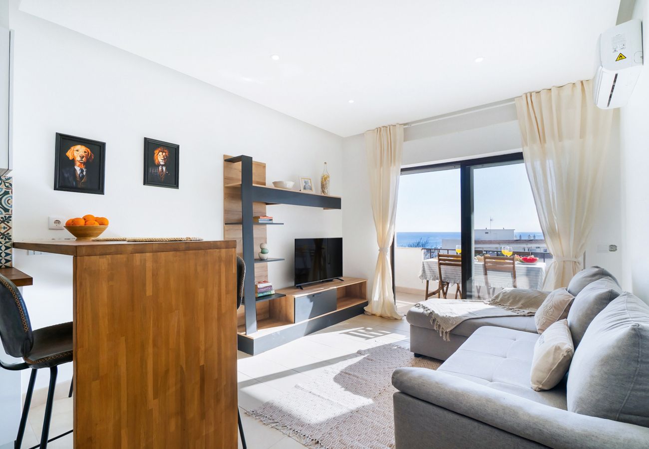 Apartamento em Albufeira - Boat Apt OCV - 100 metros praia, com piscina