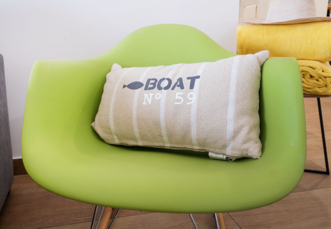 Apartamento em Albufeira - Boat Apt OCV - 100 metros praia, com piscina