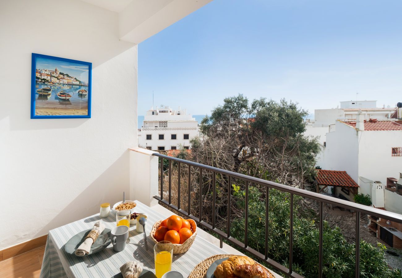 Apartamento em Albufeira - Boat Apt OCV - 100 metros praia, com piscina