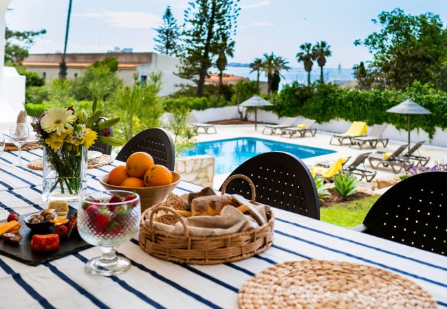 Villa em Armação de Pêra - Novo Anúncio | Villa Exclusiva Vista Mar | 2Min Praia
