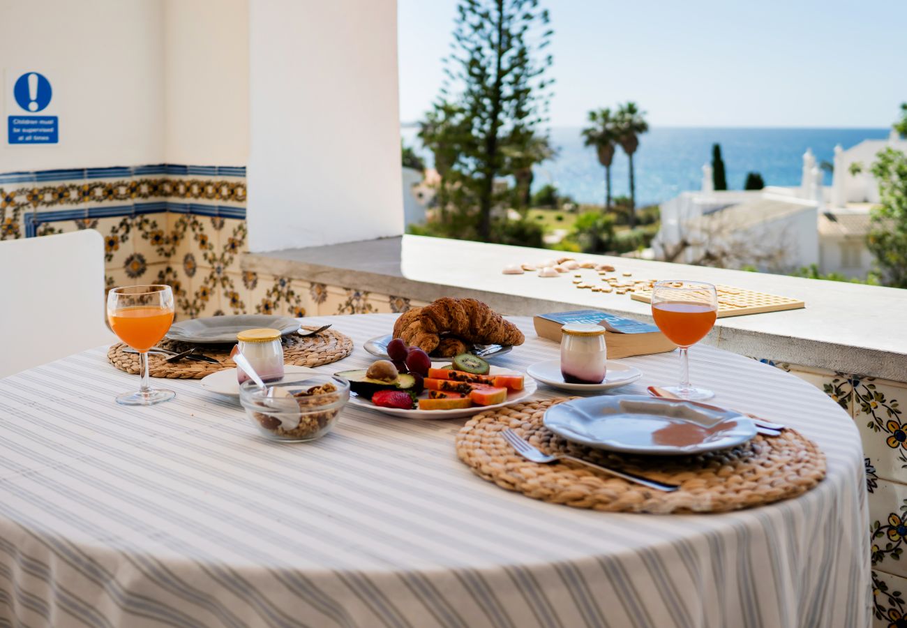 Villa em Armação de Pêra - Novo Anúncio | Villa Exclusiva Vista Mar | 2Min Praia