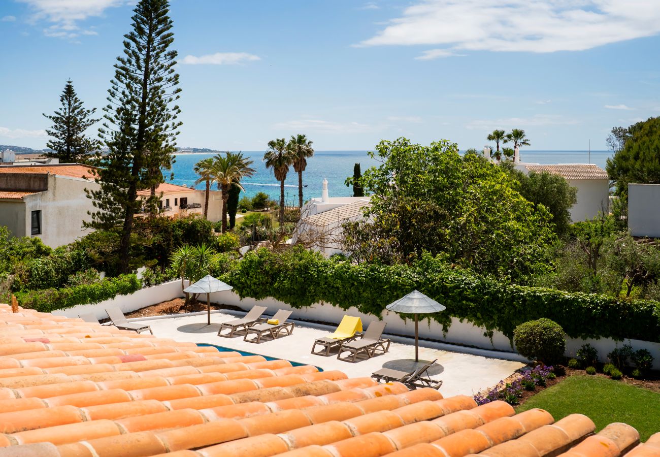 Villa em Armação de Pêra - Novo Anúncio | Villa Exclusiva Vista Mar | 2Min Praia