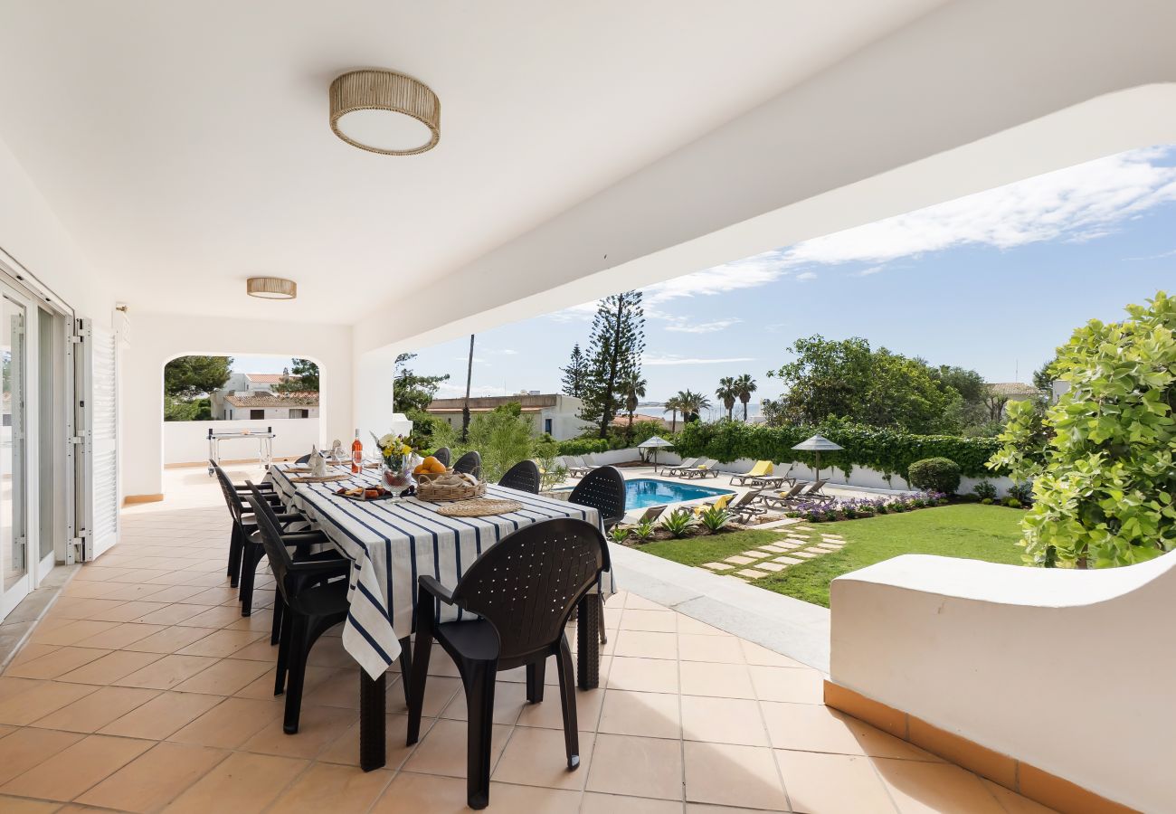 Villa em Armação de Pêra - Novo Anúncio | Villa Exclusiva Vista Mar | 2Min Praia