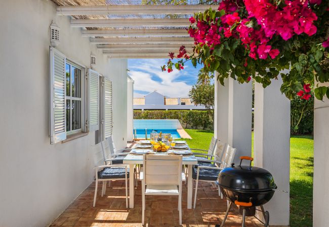 Villa in Galé - Villa Monte Galé OCV - 100m Beach Villa in Galé - Villa Monte Galé OCV - 100m Beach