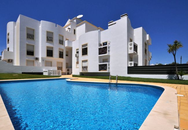 Apartment in Albufeira - Flat Waves OCV - Oura 