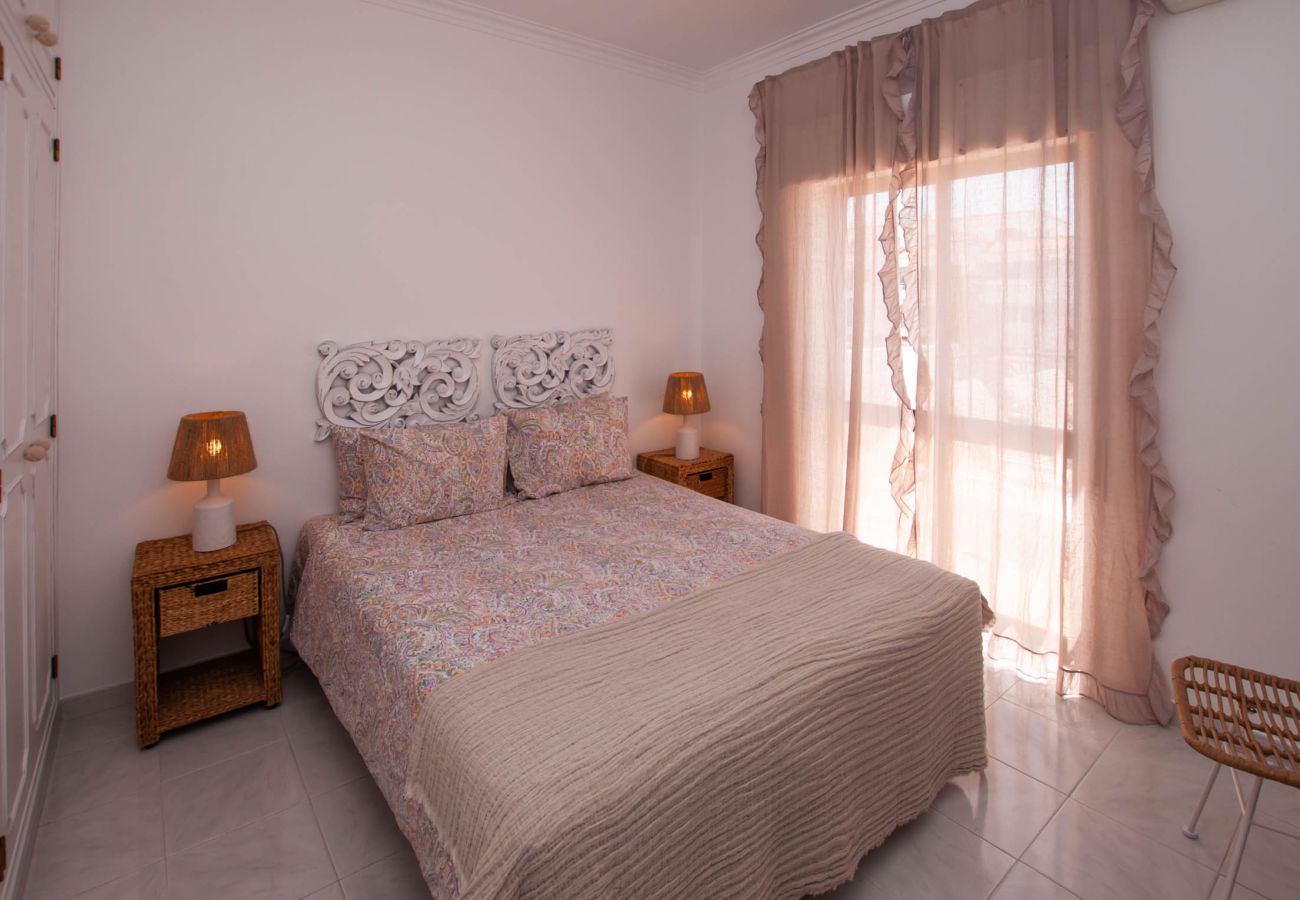 Apartment in Albufeira - Flat Waves OCV - Oura 
