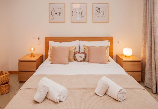 Apartment in Albufeira - Flat Alfarroba OCV - 5min Downtown Apartment in Albufeira - Flat Alfarroba OCV - 5min Downtown