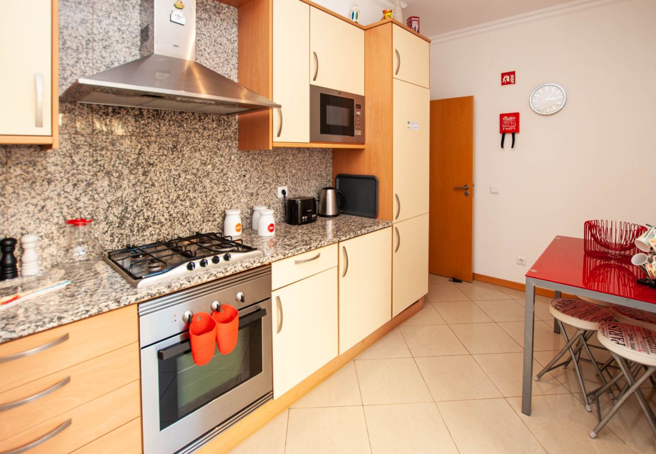 Apartment in Albufeira - Flat Alfarroba OCV - 5min Downtown