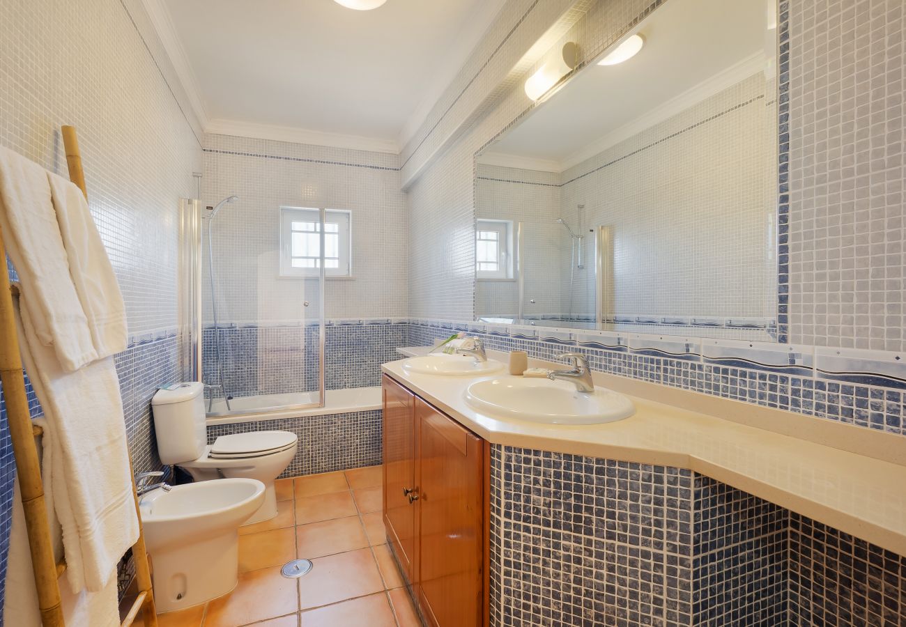 Villa in Albufeira - NEW! Vila Grade | Private Villa with Pool | Family-Friendly Retreat near Albufeira