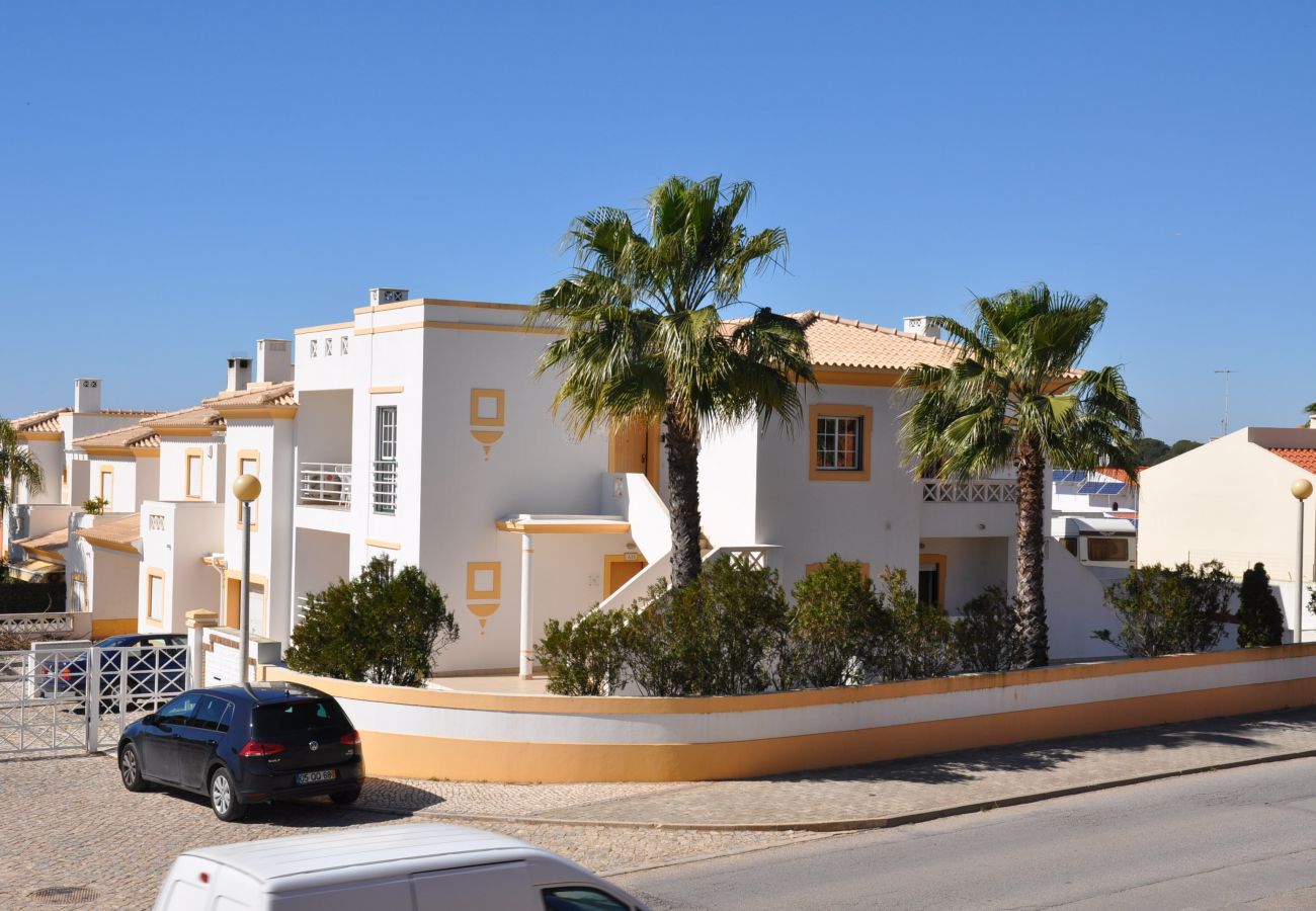 Apartment in Albufeira - Flat Pinheiro OCV - 5min Beach