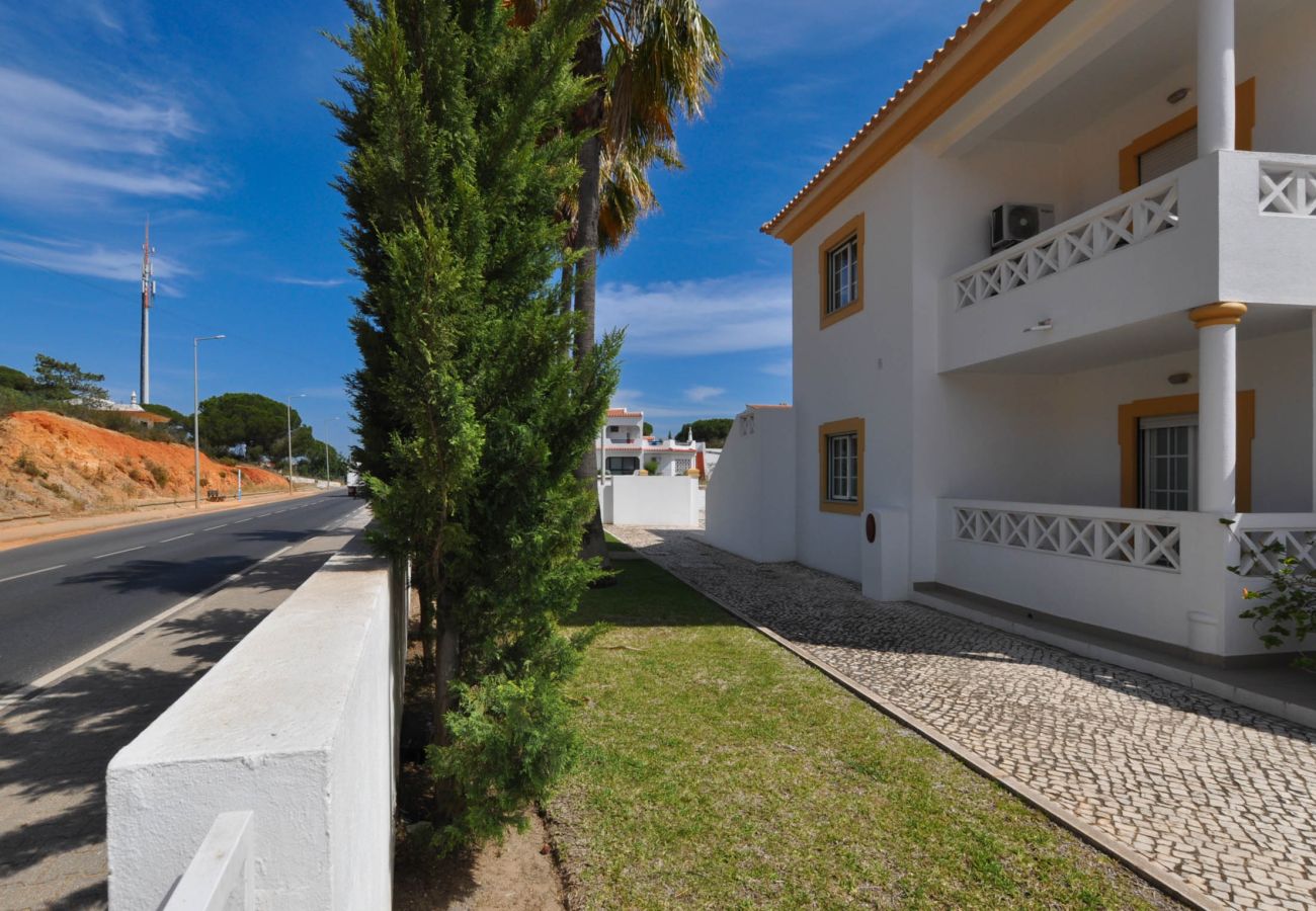 Apartment in Albufeira - Flat Pinheiro OCV - 5min Beach