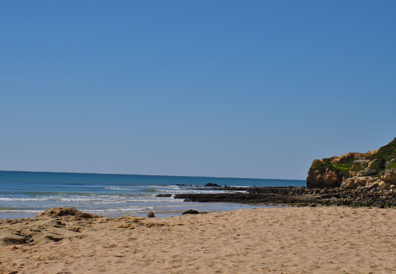 Apartment in Albufeira - Flat Arriba OCV - 5min Beach